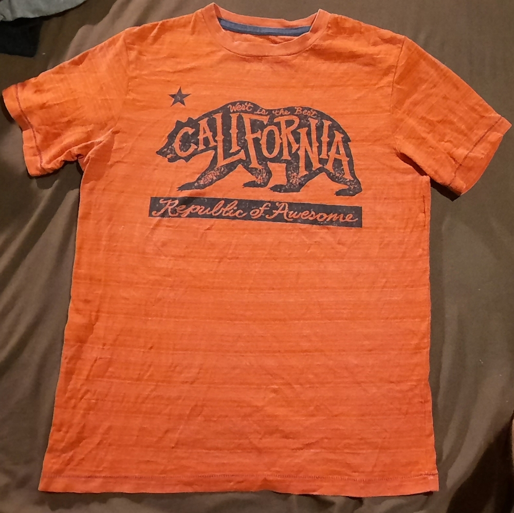 XL Women's Republic of California shirt